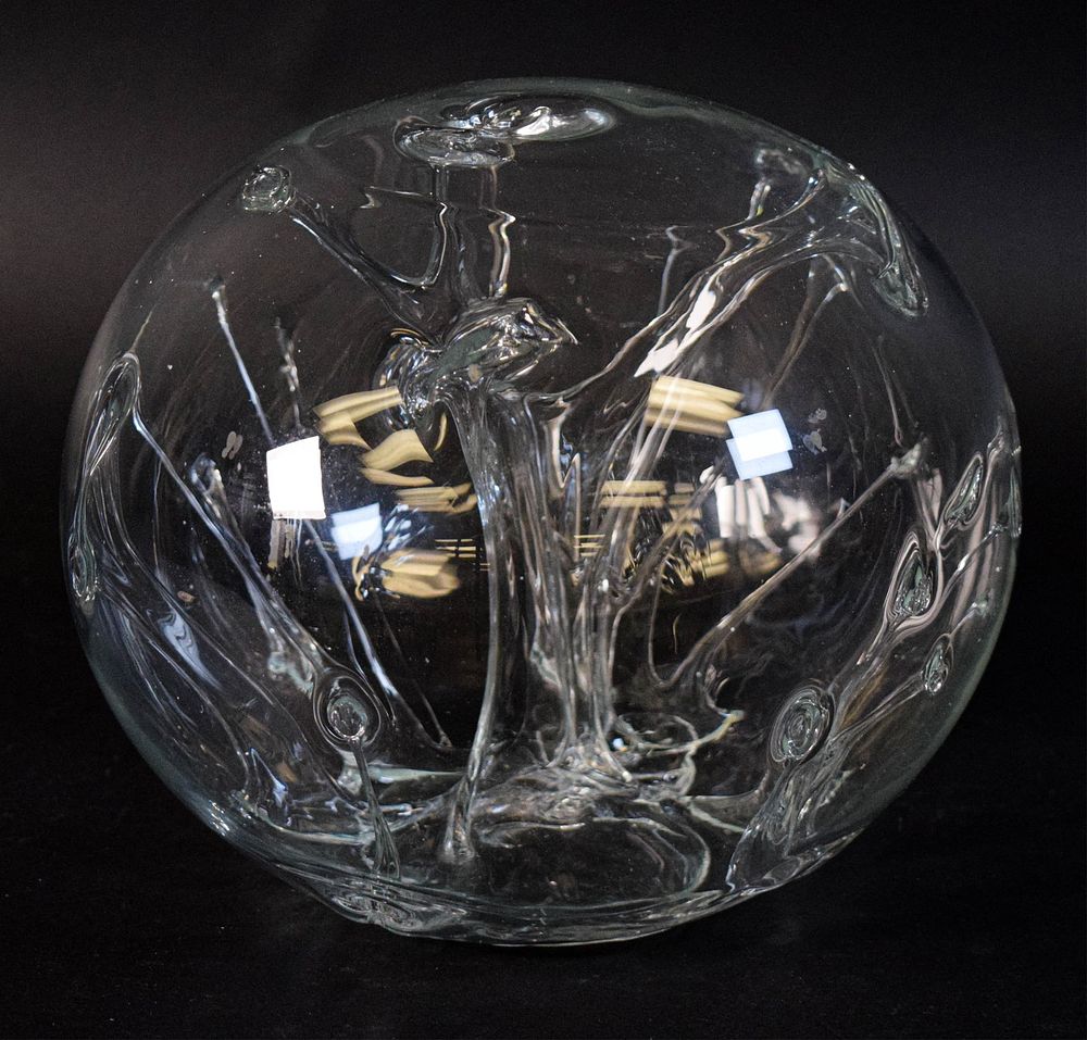 Lot 177: Paedra Bramhall Blown Glass Sculpture