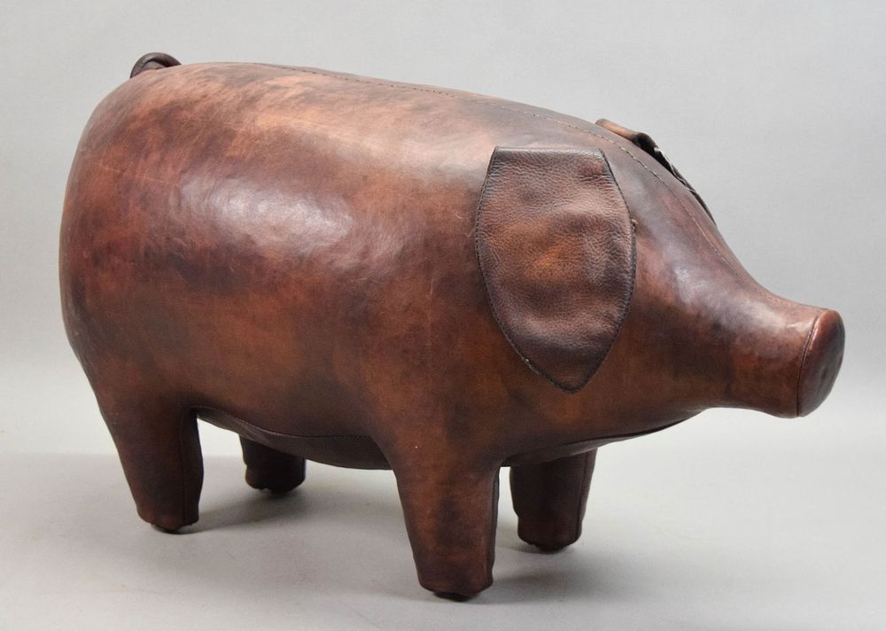 Lot 170: Abercrombie & Fitch Style Leather Pig Footstool