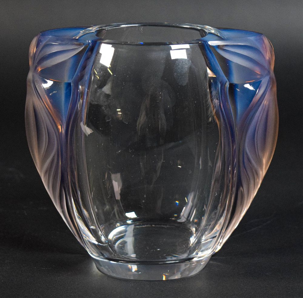 Lot 185: Lalique France Clematites Vase