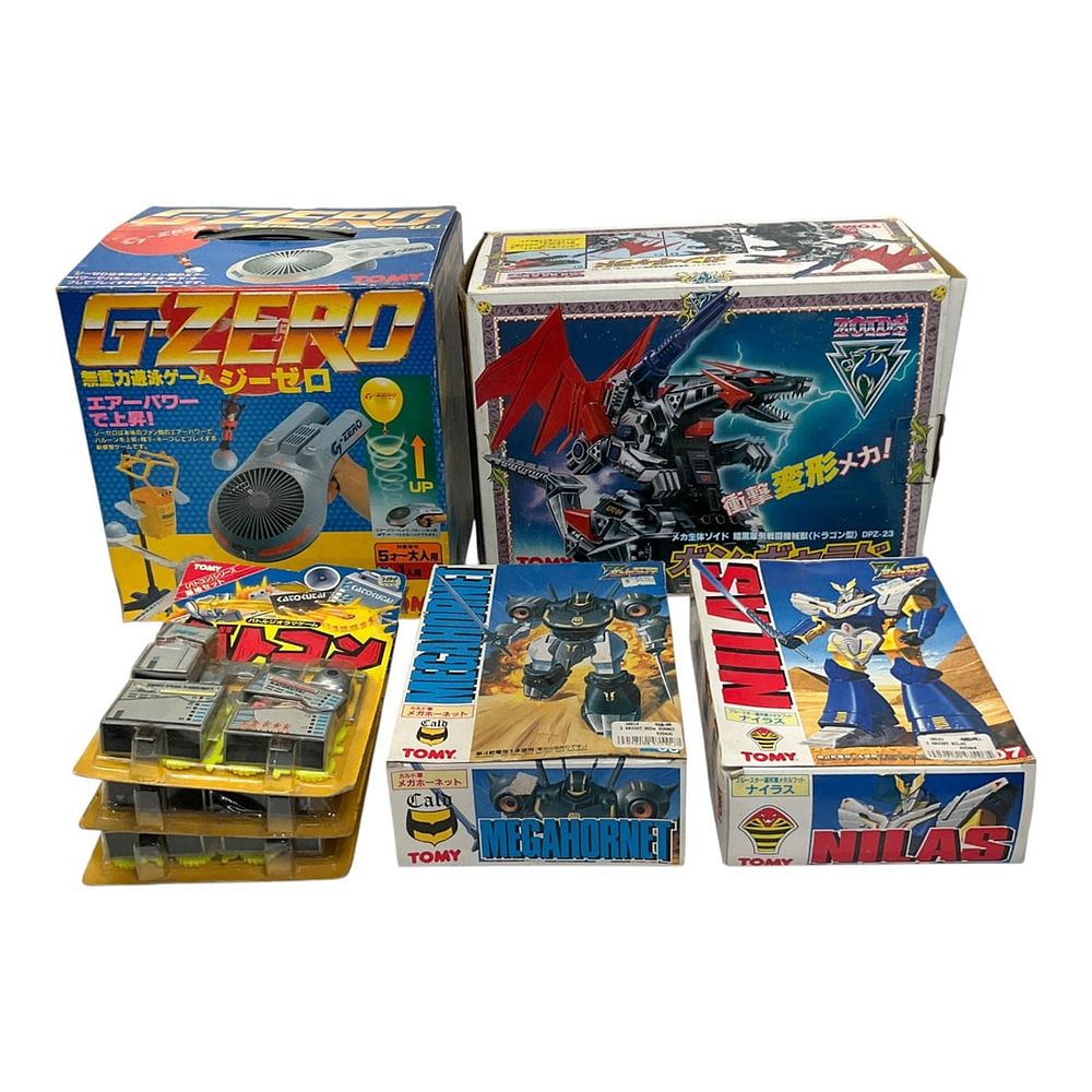Lot 91: 7 - TOMY Vintage Japanese Toy and Model Kit Collection Featuring Zoids Gun-Galad and Z-Knight