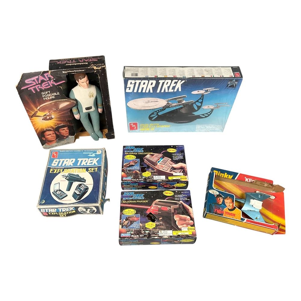 Lot 182: 6 - AMT, Knickerbocker, and Dinky Star Trek Vintage Toy and Model Collection, 1974-1995