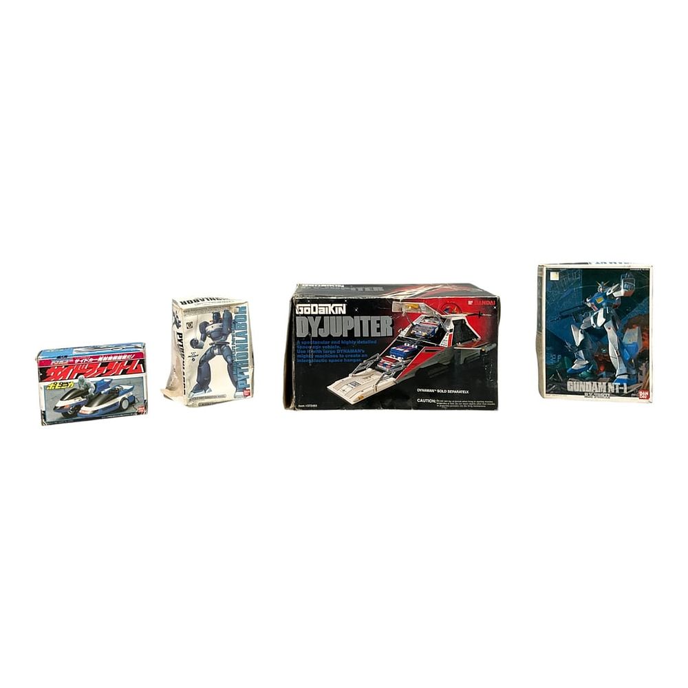 Lot 99: 4 Bandai Japanese Sci-Fi Toy and Model Kit Collection, Dyjupiter and Gundam, circa 1980s