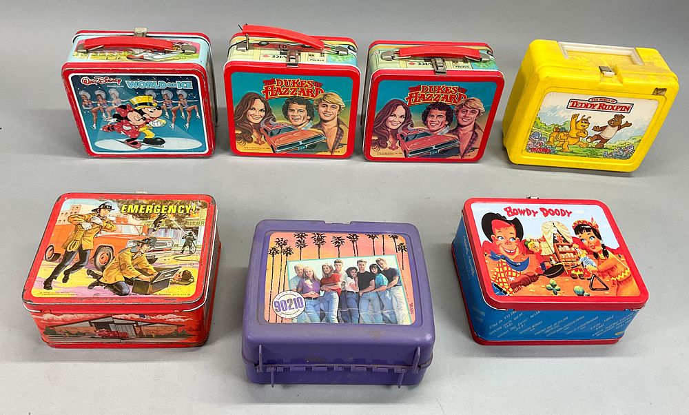 Lot 55: 7 Lunchboxes Aladdin and Thermos Vintage Pop Culture Lunchbox Collection, 1973-1991