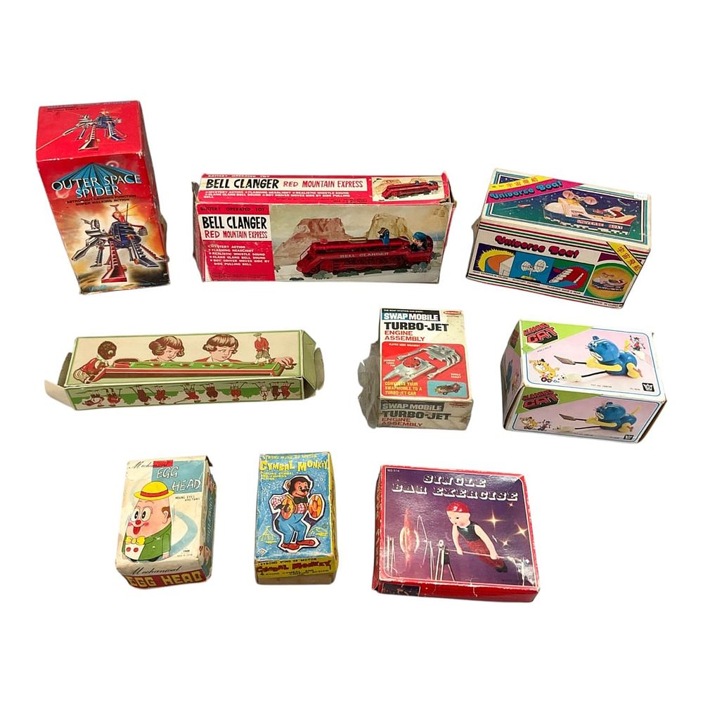 Lot 71: 9 Vintage Tin and Plastic Toys, Masudaya, Remco, and Others, circa 1950s-1980s