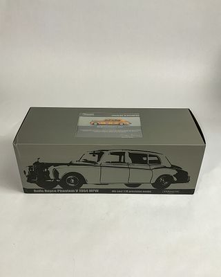 Paragon John Lennon Rolls Royce Scale Model 1:18. Paragon Models John Lennon 1964 Rolls Royce 