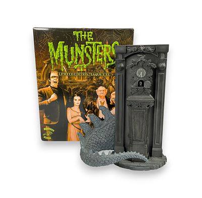 The Munsters Nevermore Tweeterhead Maquette. The Munsters limited edition "Nevermore" cold-cast 