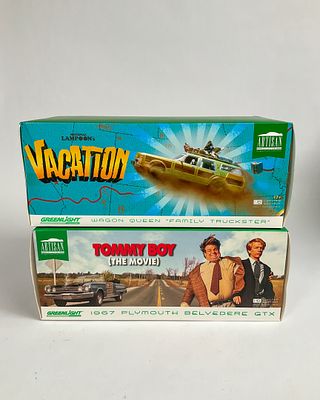 Tommy Boy Plymouth & National Lampoon Wagon Queen. Two Greenlight Collectibles 1:18 scale 