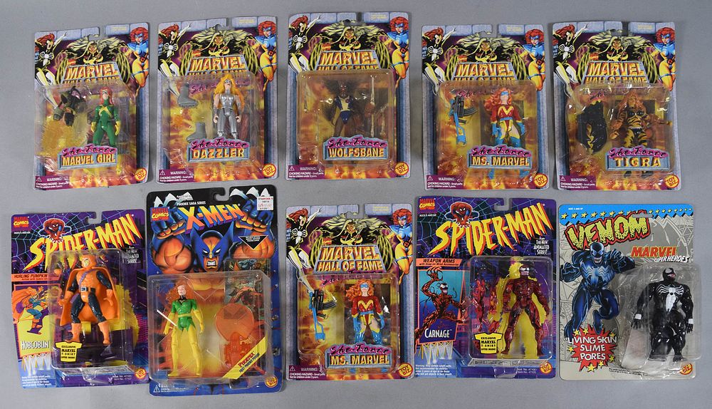 Lot 205: 10 Toy Biz Marvel Action Figures c. 1994-1997