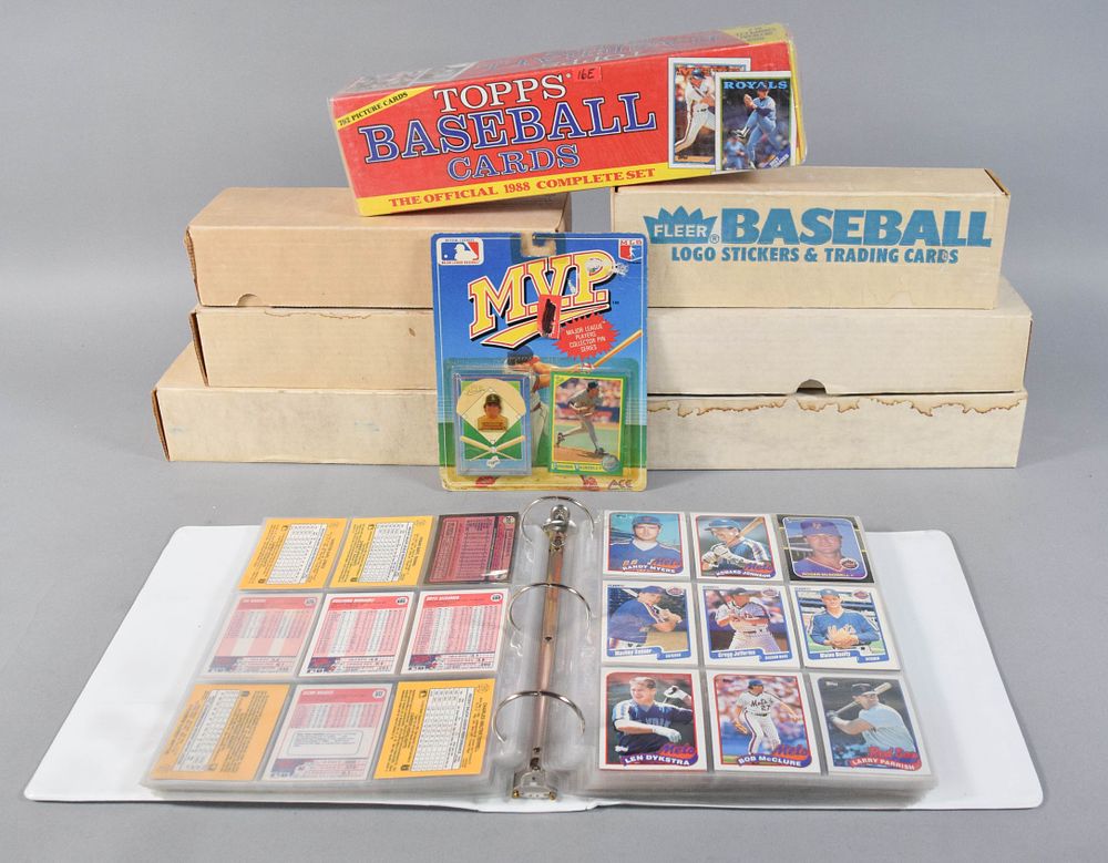 Lot 326: Topps, Fleer, Donruss Baseball Card Collection Incl 1988 Complete Set