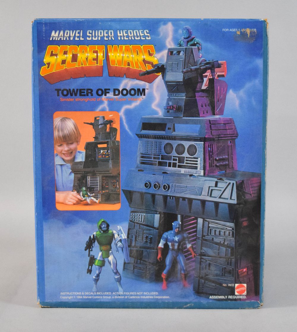 Lot 218: Mattel Marvel Super Heroes Secret Wars Tower of Doom Playset
