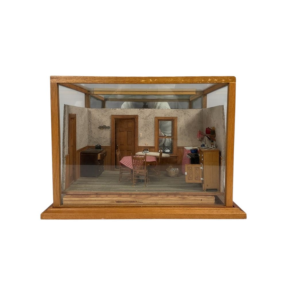Lot 445: The Honeymooners Kramden Apartment Diorama