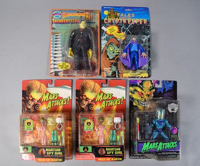 5 Vintage Horror and Sci-Fi Action Figures Incl Mars Attacks and Universal Monsters. Group of 