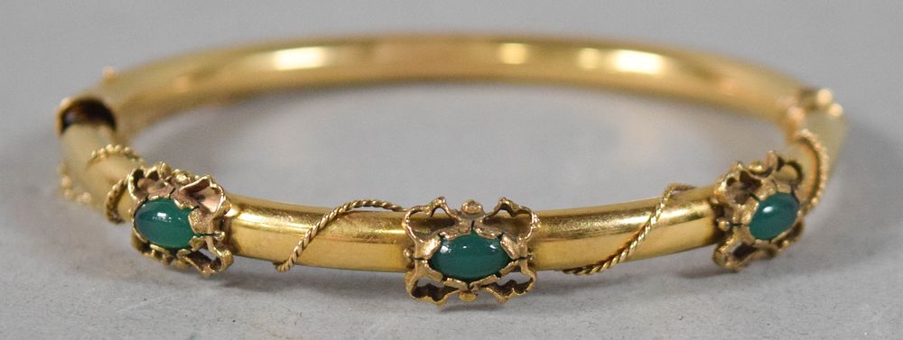 Lot 338: 14K Yellow Gold Hinged Bangle Bracelet
