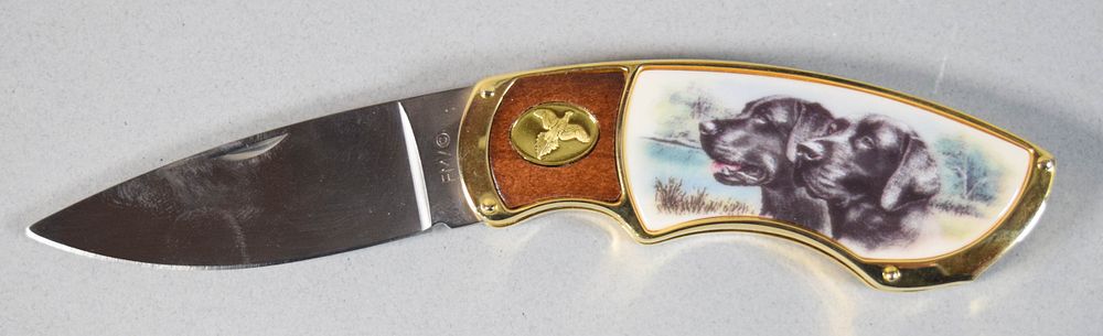 Lot 263: Franklin Mint Collector Folding Pocket Knife with Labrador Retriever