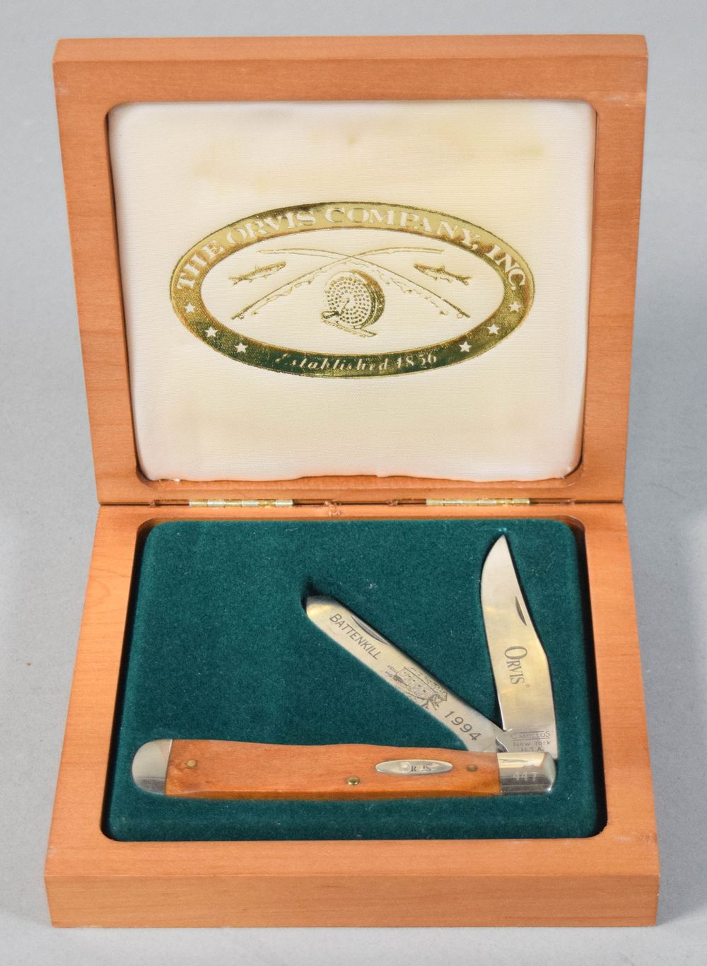 Lot 262: Orvis Battenkill 1994 Commemorative Folding Pocket Knife by Camillus