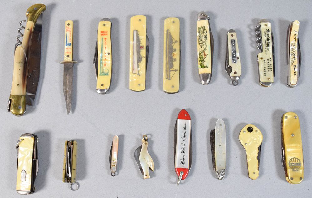 Lot 295: Collection of 17 Vintage Advertising, Souvenir, and Novelty Pocket Knives