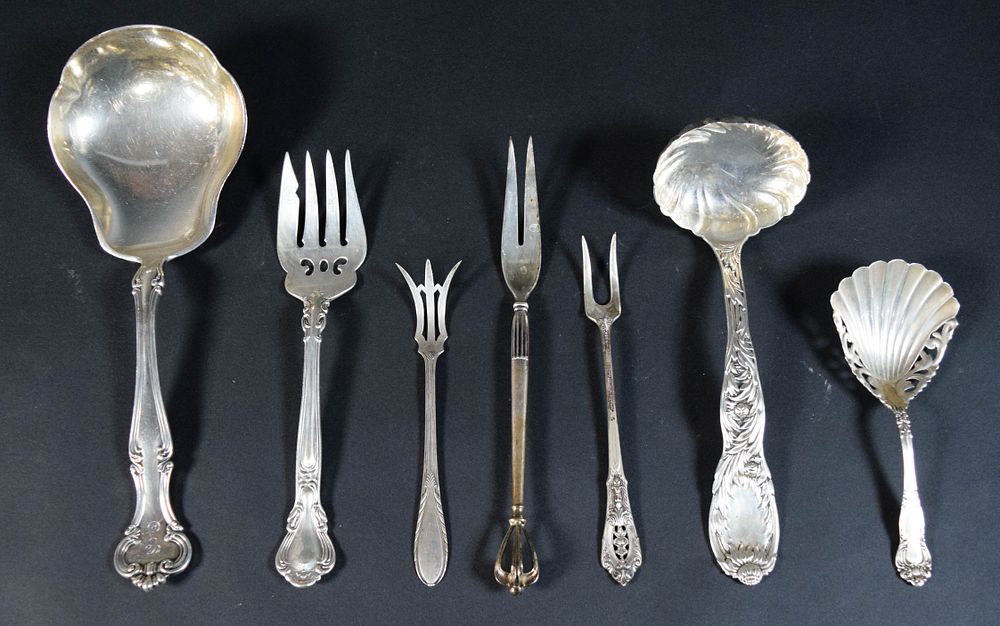 Lot 256: Collection of 7 Sterling Silver Serving Pieces