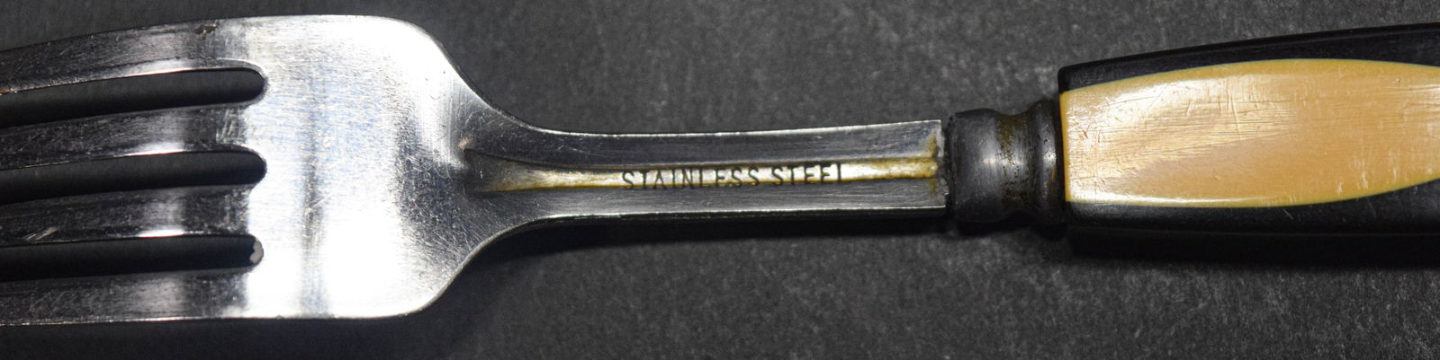 60 Pieces Englishtown Cutlery Bakelite Flatware