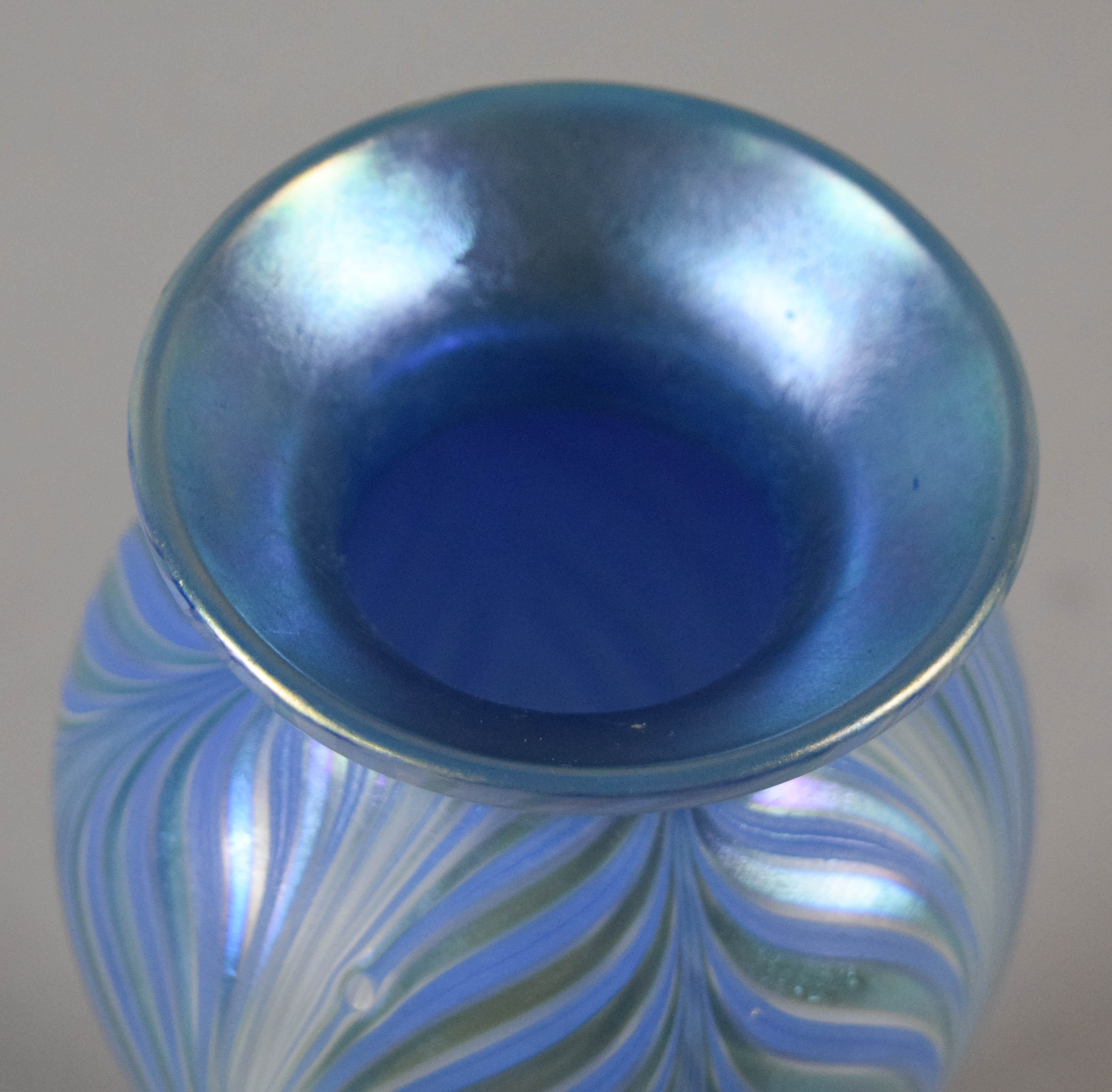 Signed Tiffany Favrile Pulled Feather Art Glass Vase