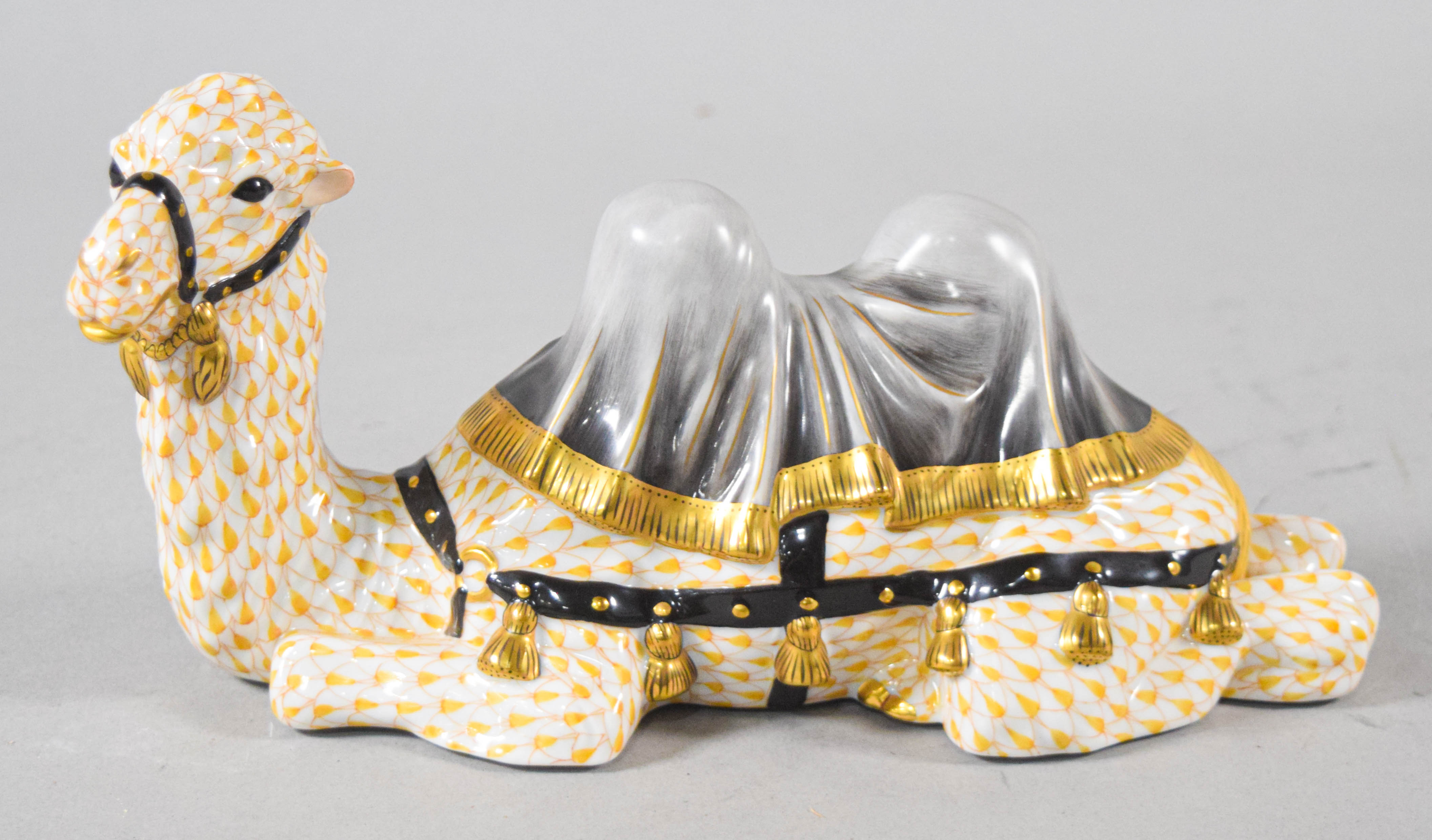 Herend Kingdom Classic Bactrian Camel in Orange Fishnet Pattern