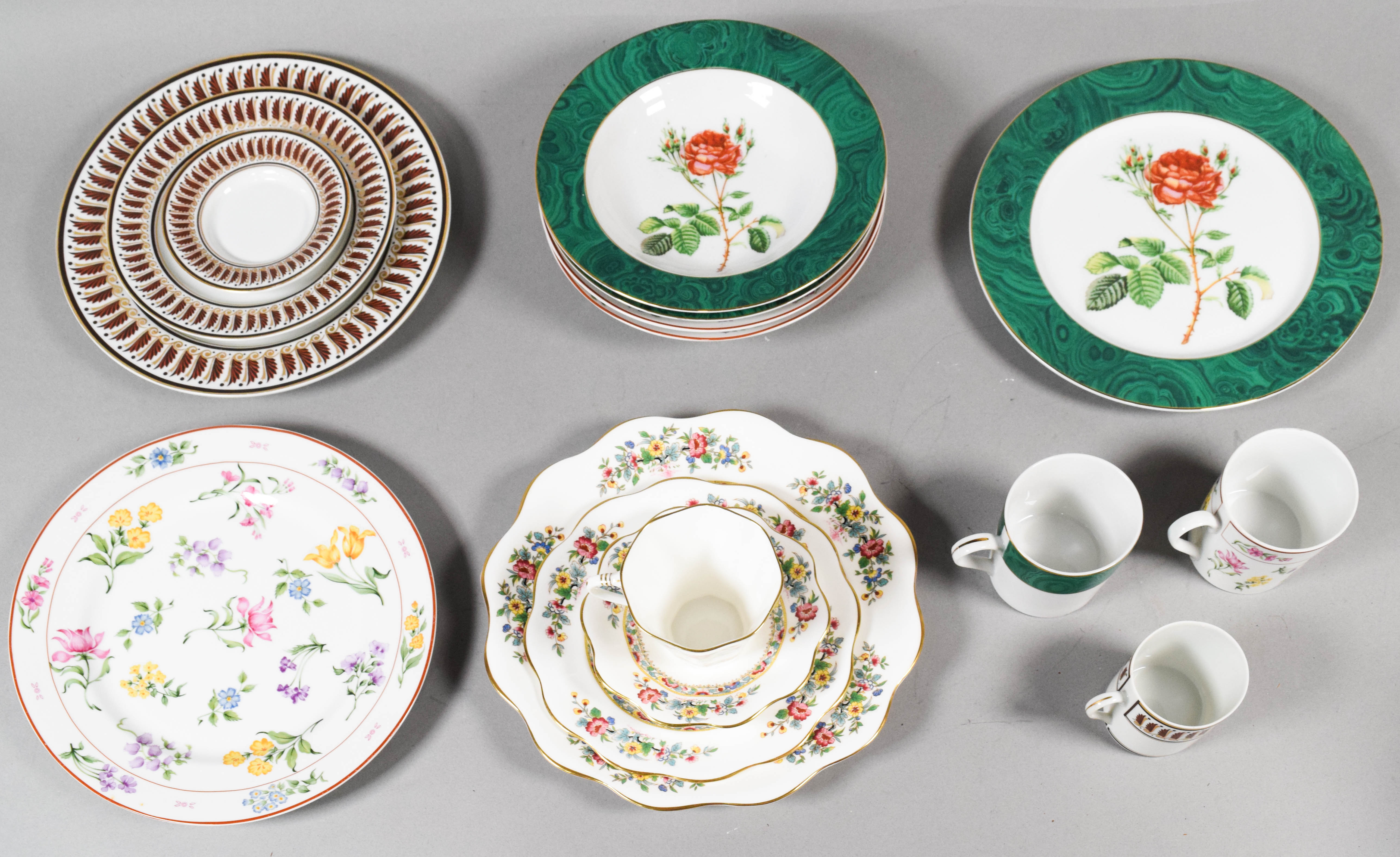 A Collection of 16 Georges Briard and Coalport Porcelain and Bone China Dinnerware Pieces