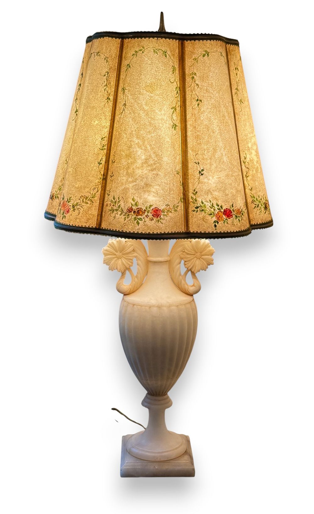 Lot 305: Italian Neoclassical Style Carved Alabaster Urn Table Lamp