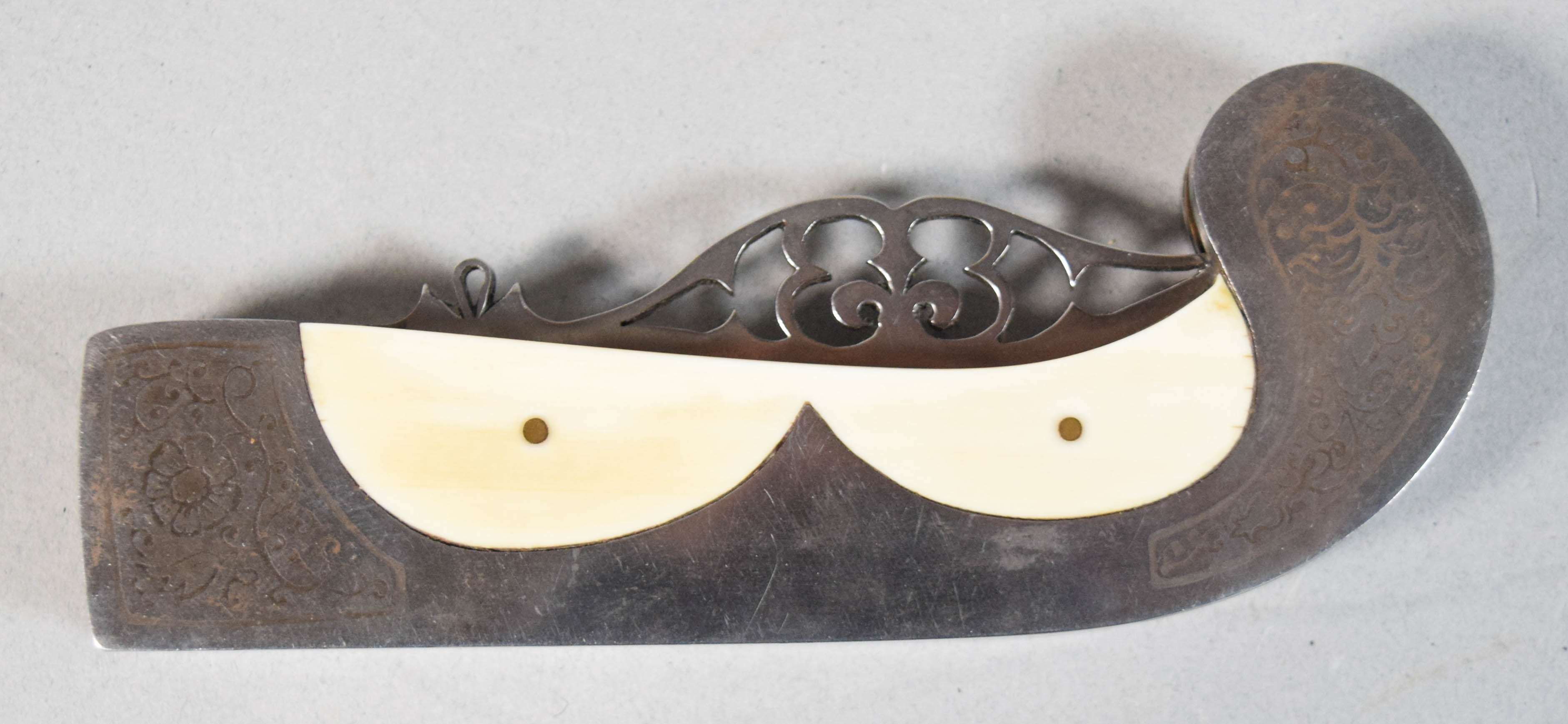 Navaja Style Pierced Blade Folding Clasp Knife With Bone Scales