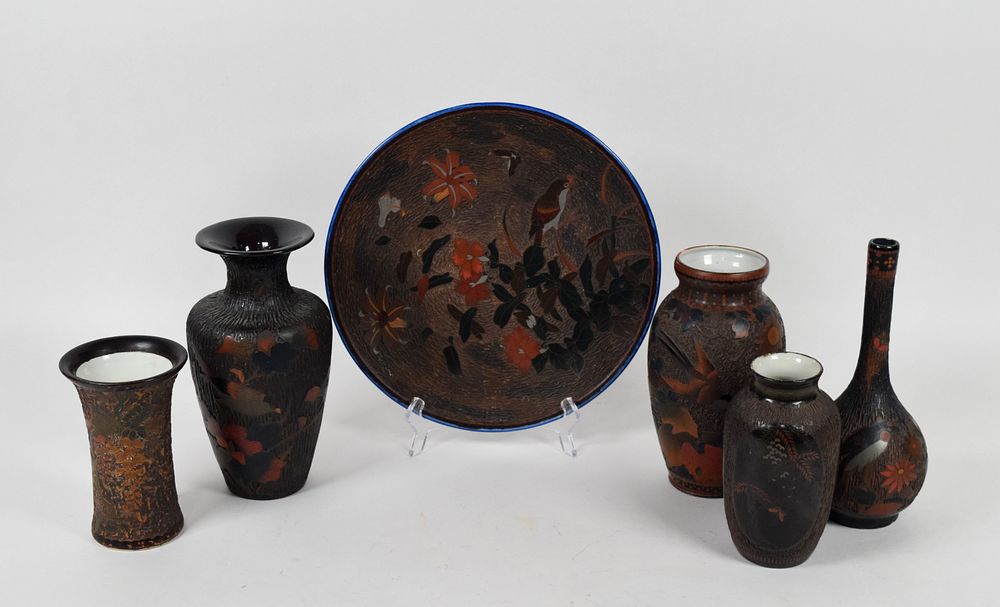 Lot 304: 6 Pieces of Japanese Banko Barkware Ceramic Tableware