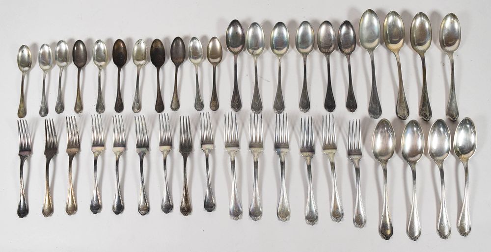 Lot 224: 40 Piece Set of Towle Sterling Silver Flatware