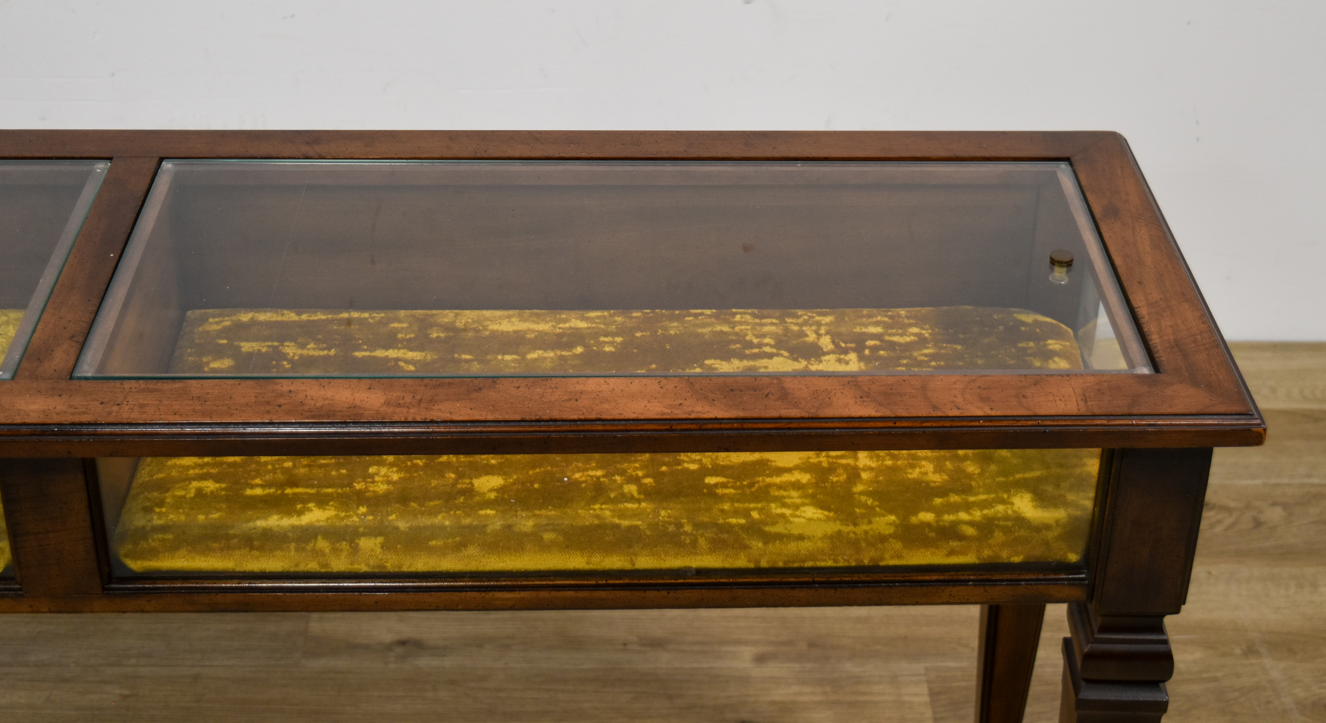 Neoclassical Style Hardwood Display Console Table with Velvet Lining