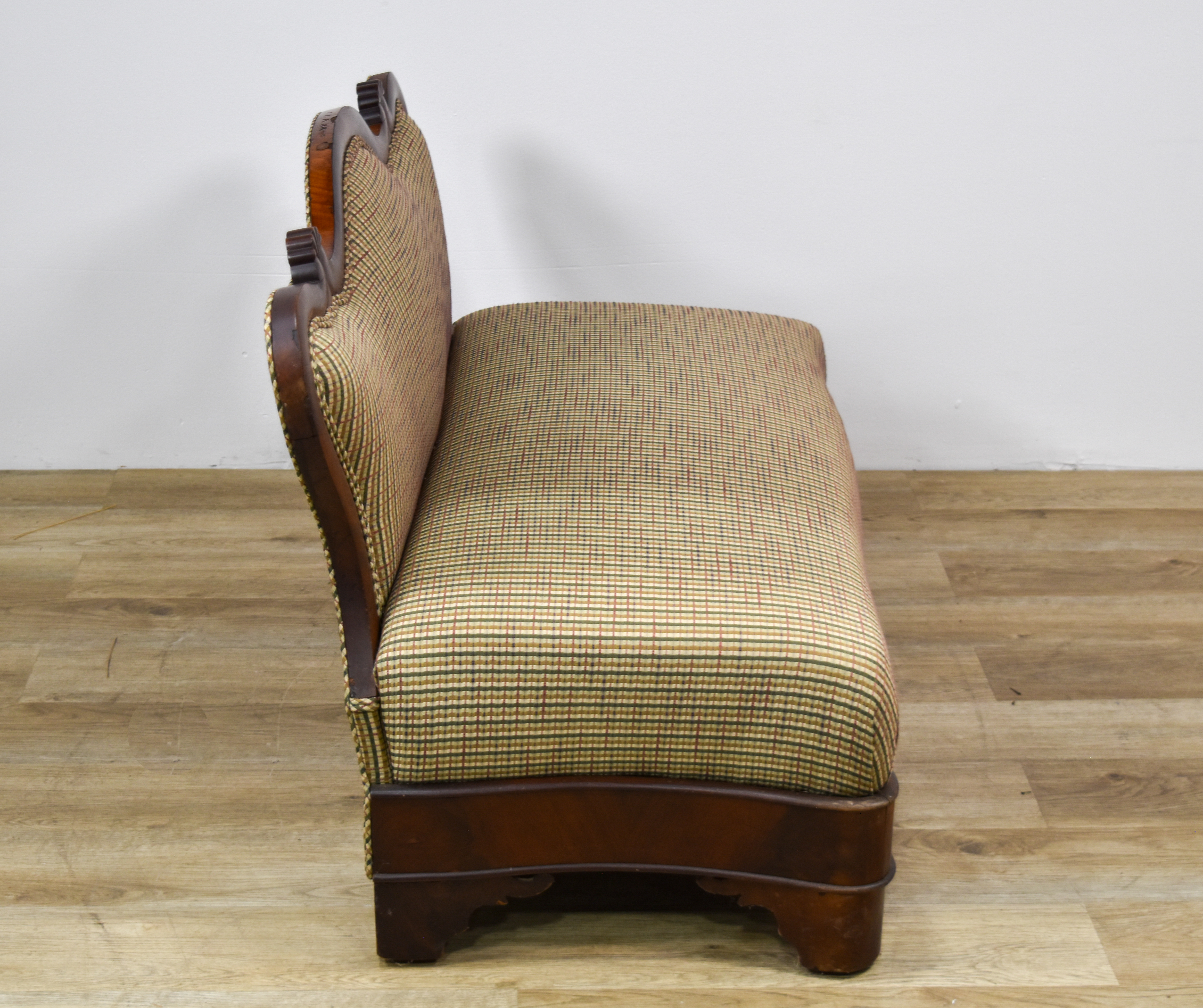 Louis XV Style Mahogany Veneer Slipper Settee with Plaid Upholstery