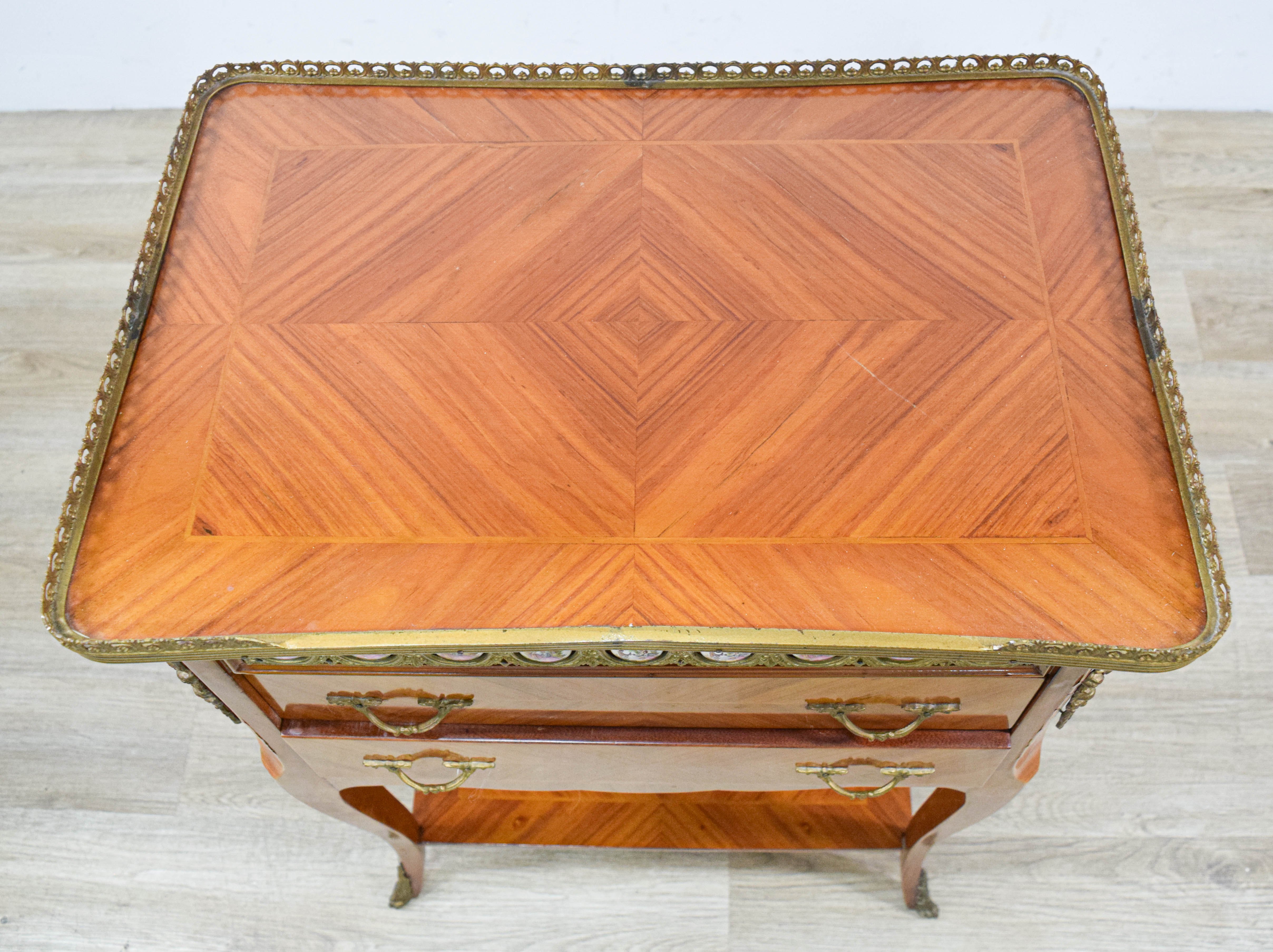 European Import Gallery Ltd French Louis XV Style Side Table