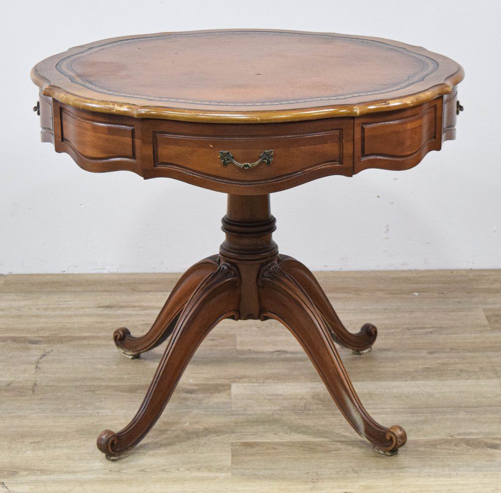 Lot 431: Round Mahogany Leather Top Accent Table