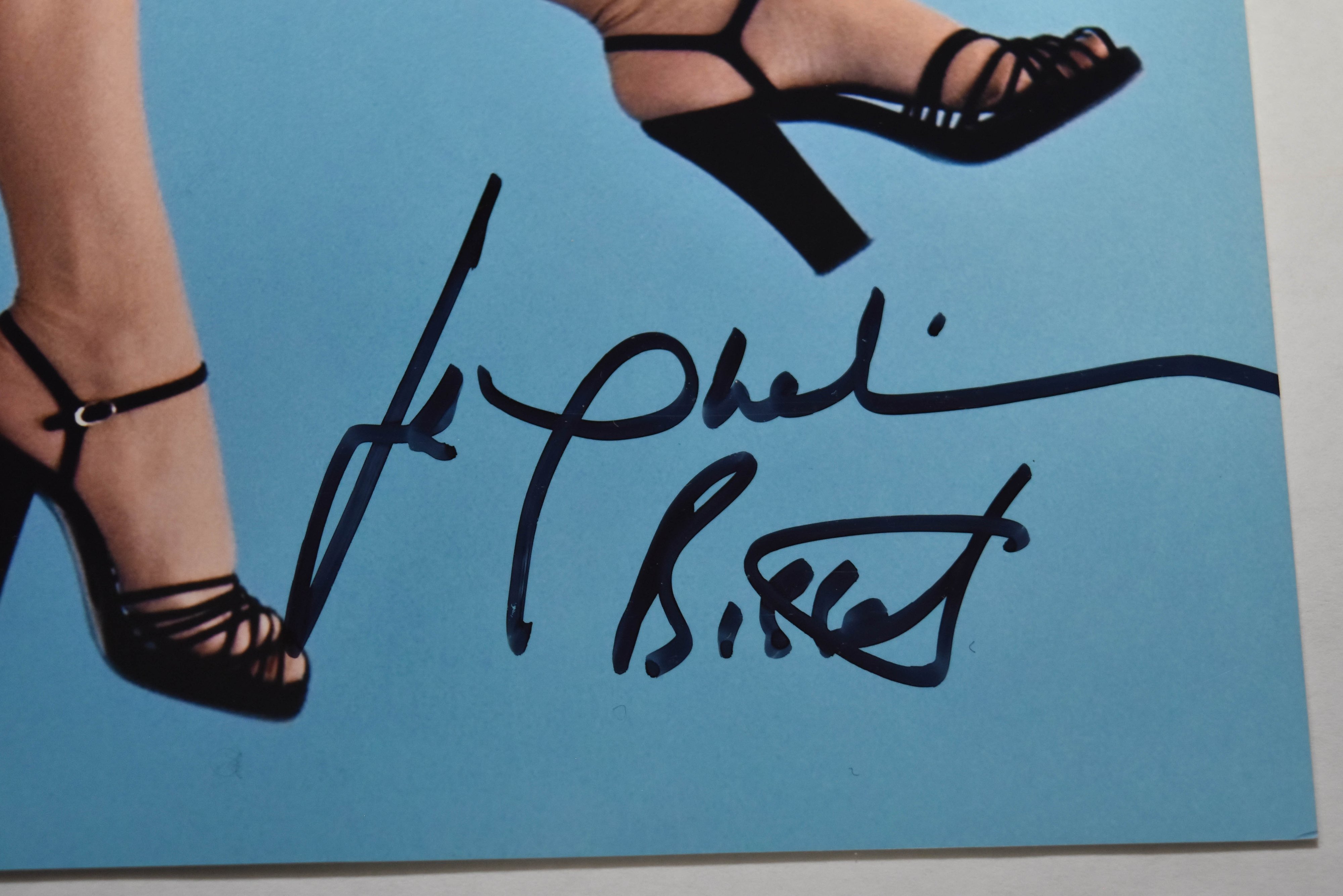 6 Prominent Hollywood Actresses Signed Photographs Including Angelina Jolie and Sharon Stone