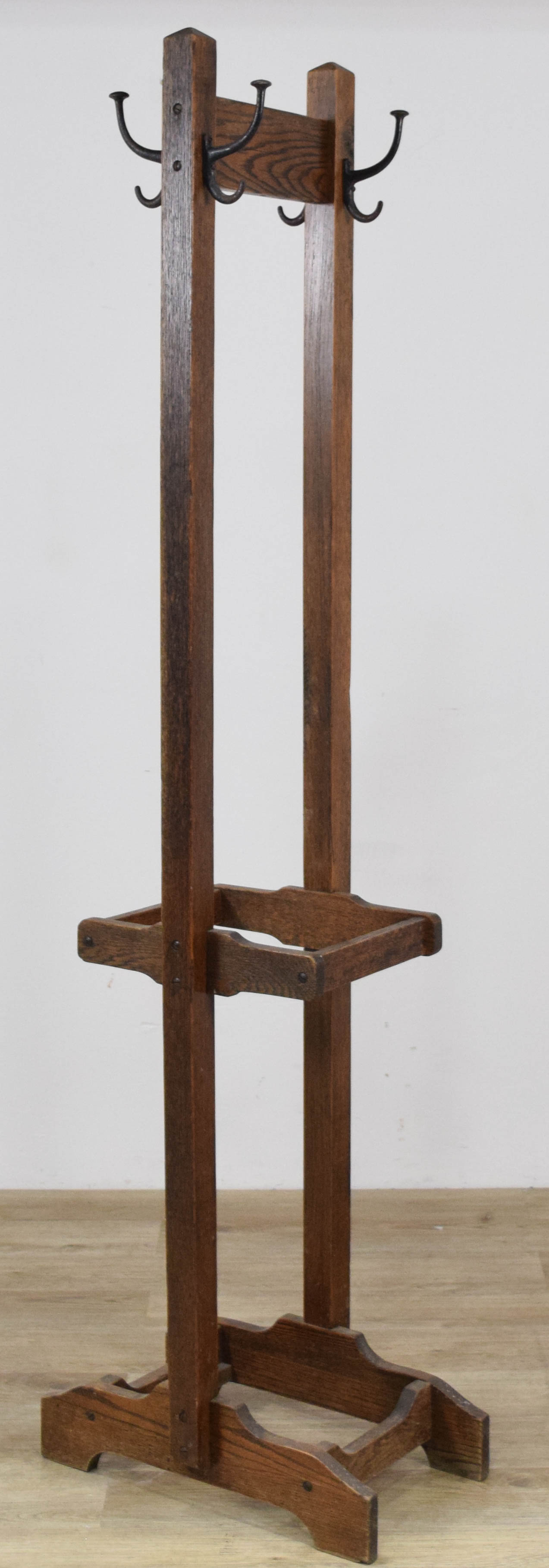 Arts and Crafts Oak Hall Stand