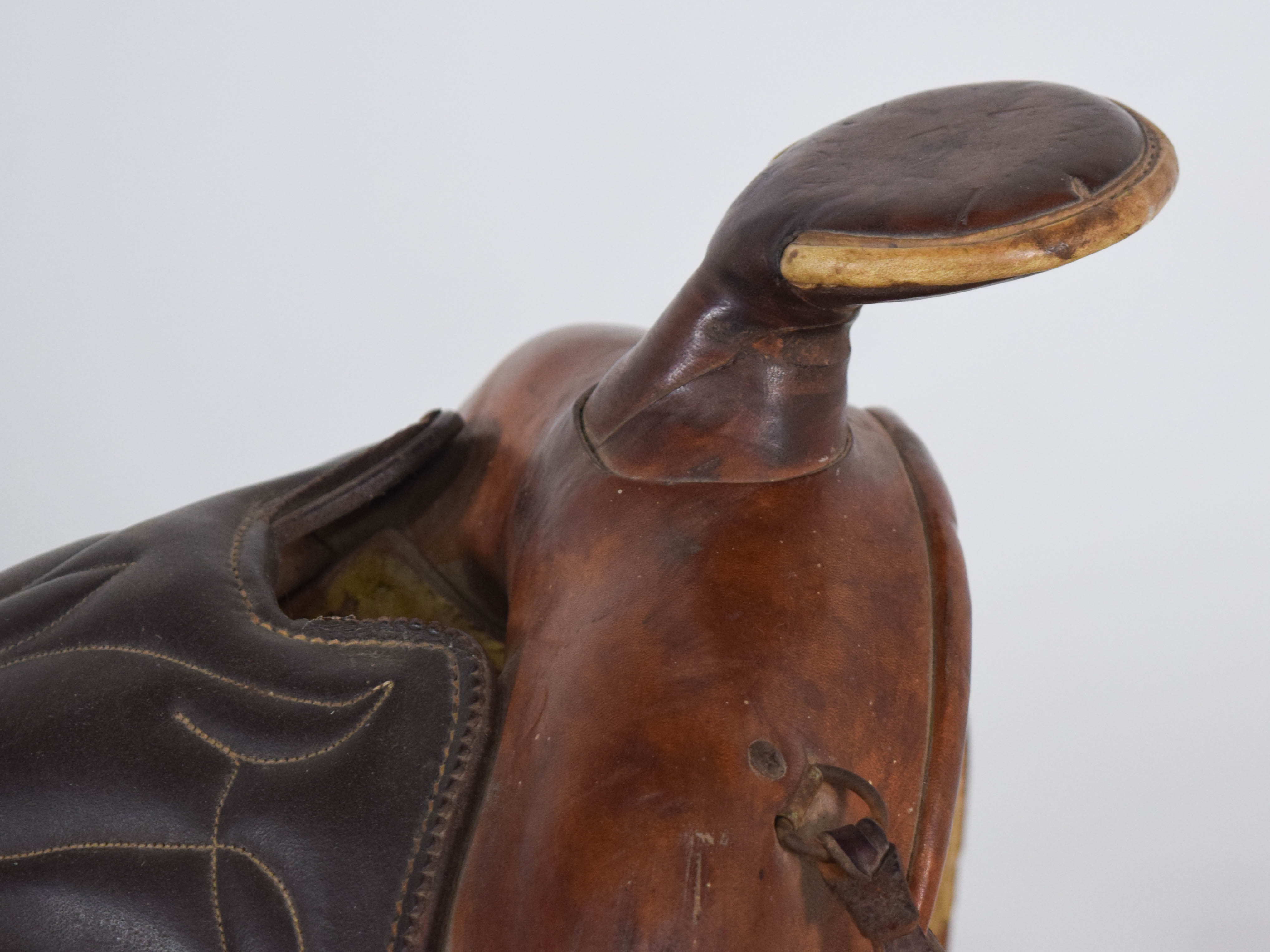 Circle Y Leather Western Horse Saddle