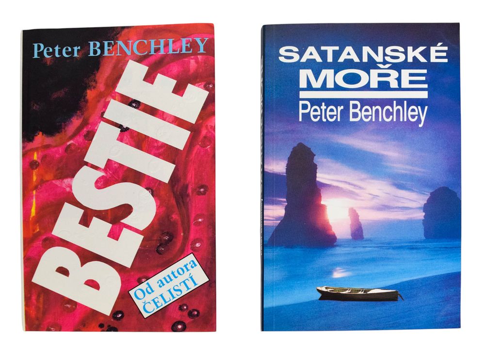 Lot 199: 2 Peter Benchley Softcover Czech Novels, Beast and The Island