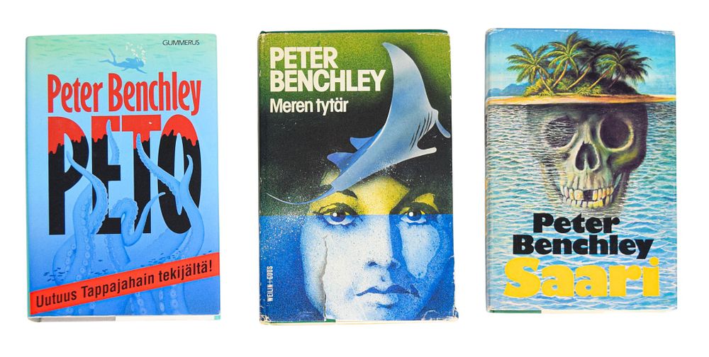 Lot 200: 3 Peter Benchley Finnish Language Hardcover Novels