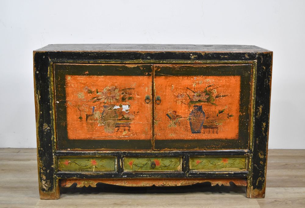Lot 44A: Mohr & McPherson Chinese Painted and Lacquered Pine Sideboard