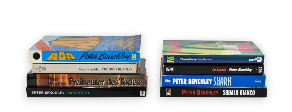 Lot 205B: 8 Peter Benchley Softcover Foreign Language Books