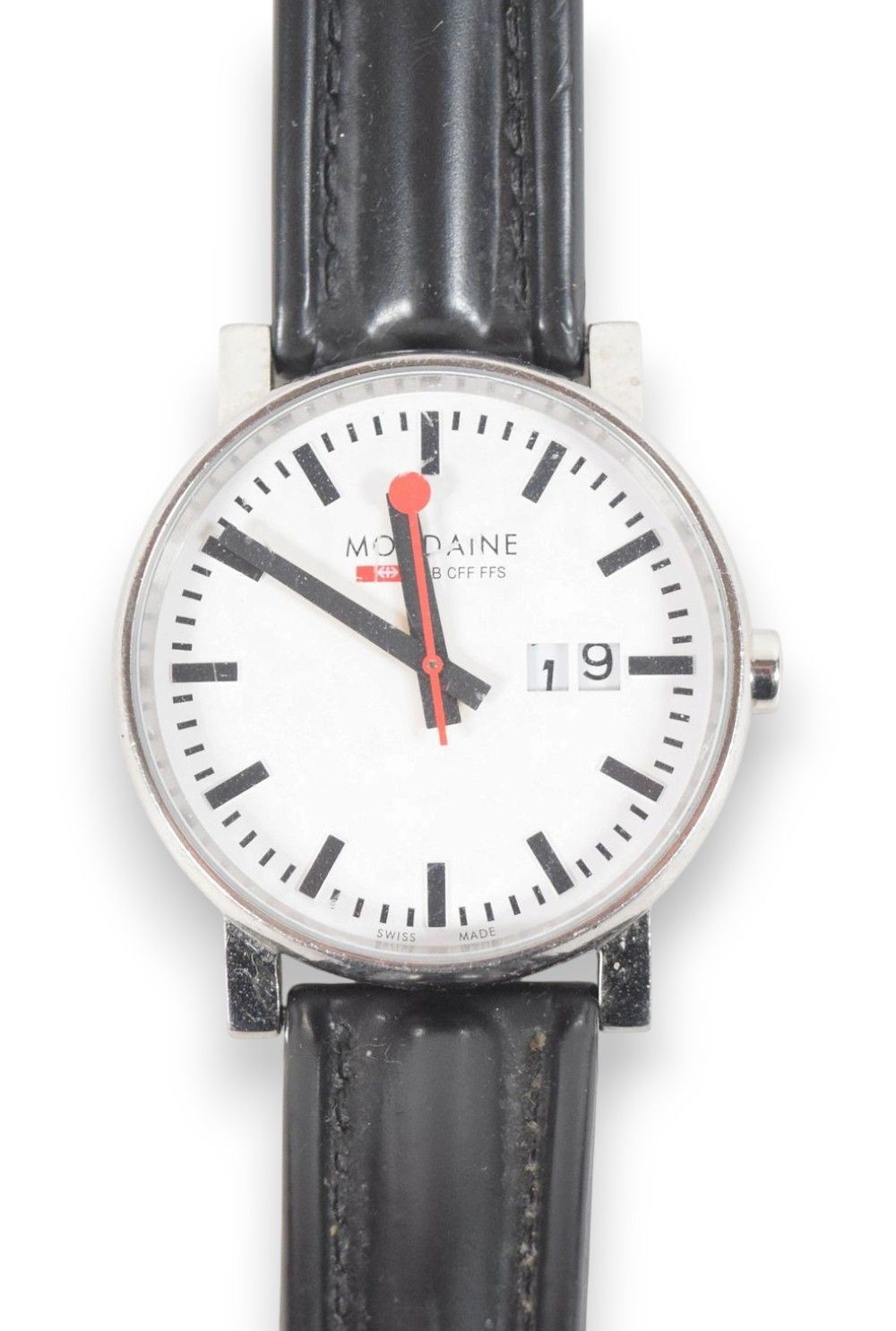 Lot 165: Mondaine Stainless Steel Official Swiss Railways Wristwatch