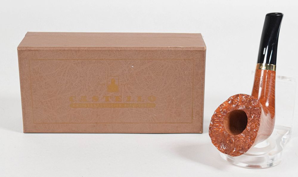 Lot 220: Castello Great Line Collezione Briar Tobacco Pipe With 18K Gold Band, Unsmoked