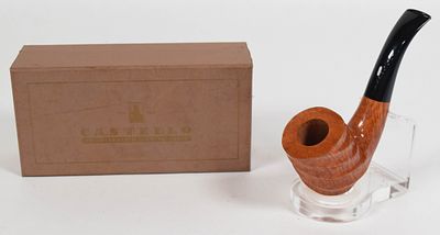 Castello Briar Tobacco Pipe, Unsmoked. Castello tobacco pipe featuring a hand-carved briar bowl 