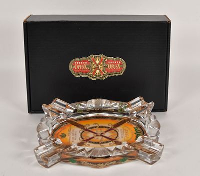 Fuente Fuente OpusX Limited Edition Crystal Cigar Ashtray. A large rectangular crystal cigar 