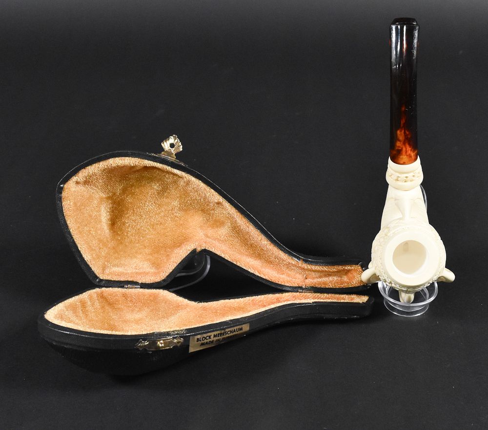 Lot 245: Turkish Block Meerschaum Dragon Claw Pipe, Unsmoked