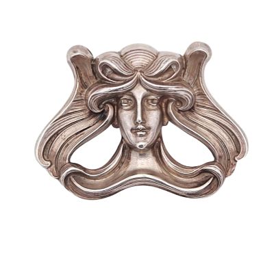 WILLIAM KERR & CO. 1900 Art Nouveau Brooch In Repousse .925 Sterling Silver. Fantastic Art 