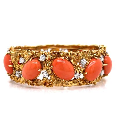 Mid-Century 18K Yellow Gold Coral & Diamond Bangle Bracelet. Mid-Century 18K Yellow Gold Coral 