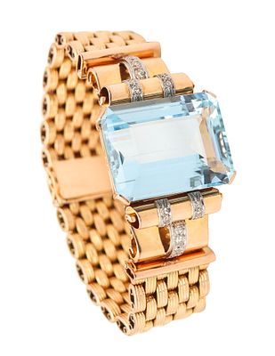 ART-DECO 1940 Retro Bracelet In 18Kt Gold With 61.80 Ctw Aquamarines & Diamonds. Beautiful 