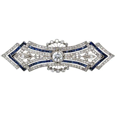 Art Deco Platinum Brooch with 7.60 CTW in Diamonds & Sapphires. Art Deco platinum brooch 