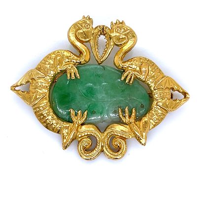 18K Yellow Gold Brooch/Pendant with Carved Jade. Striking brooch/pendant crafted in 18K yellow 